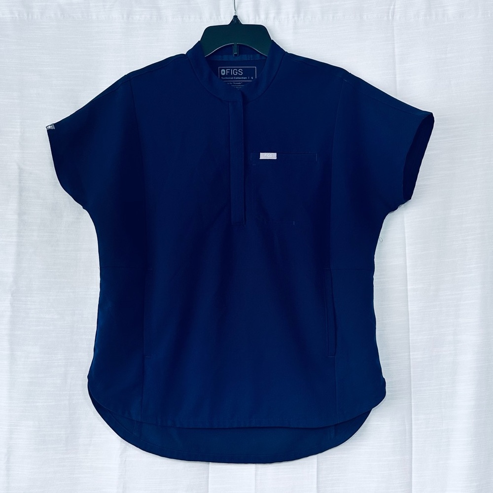 Figs Montex Scrub Top